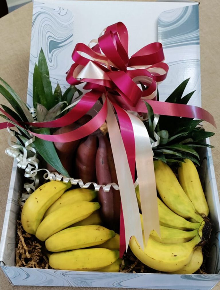 Organic banana gift box with fresh Florida bananas